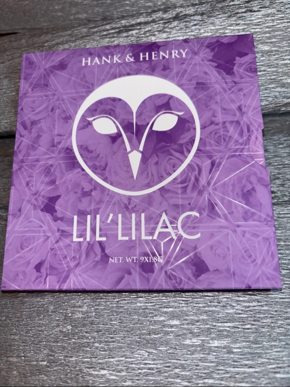 Hank & Henry Lil' Lilac Eyeshadow Palette - Lilac BRAND NEW